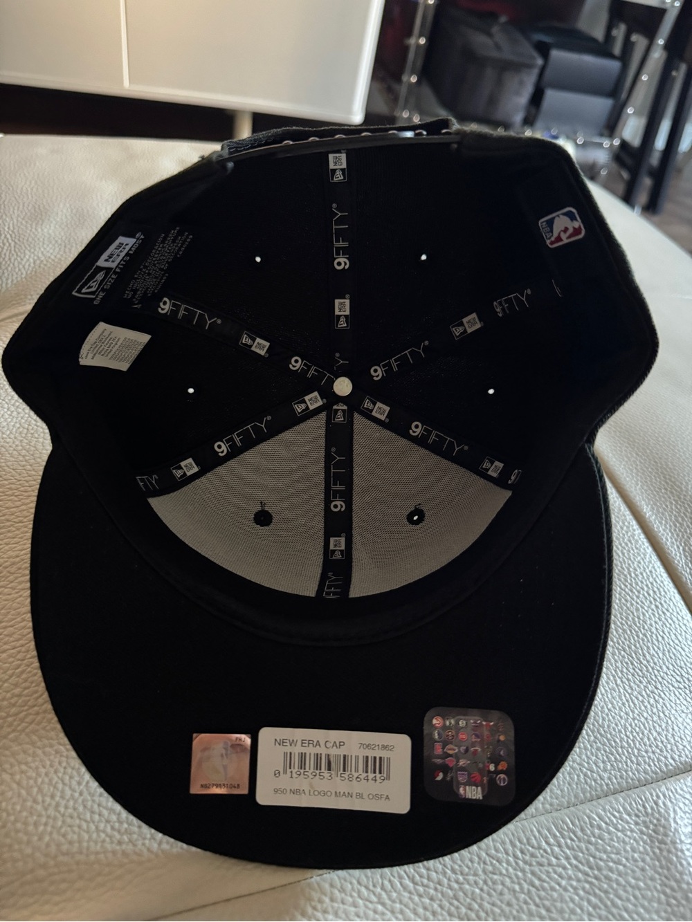 New Era Black NBA Logo Snapback Cap with Red & Blue Patch - Picture 5 of 5